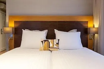 The Delphi - Townhouse ホテル 4*