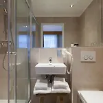 The Delphi - Townhouse 4* Amsterdam