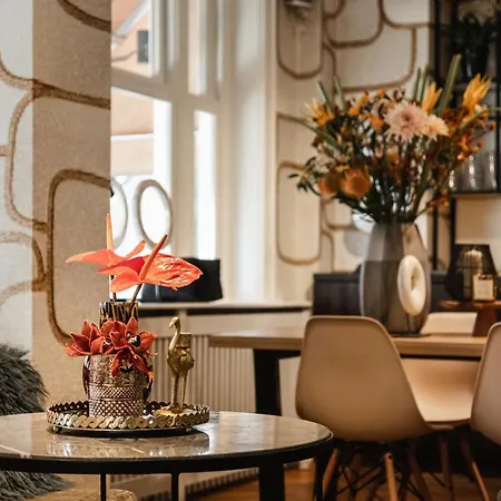 Hotel The Delphi - Townhouse 4*