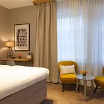 호텔 The Delphi - Townhouse 4*