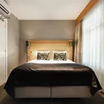 The Delphi - Townhouse 4* Амстердам