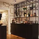Отель The Delphi - Townhouse